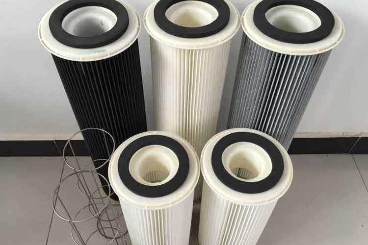 自洁式天行(中国)的外观结构也能直接影响到清粉效果，相对传统圆筒式滤芯，锥形滤芯上大下小的形状在脉冲震打时塑粉更容易脱落