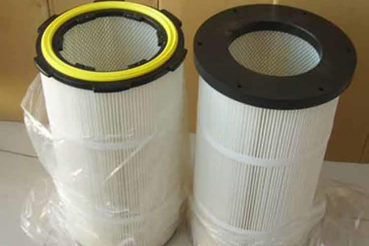 天行(中国)工作环境湿度的考虑，如果环境湿度较大，容易引起粉尘吸潮，这时可考虑选择具有防水功能的滤材